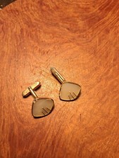 Paar Manschettenknöpfe